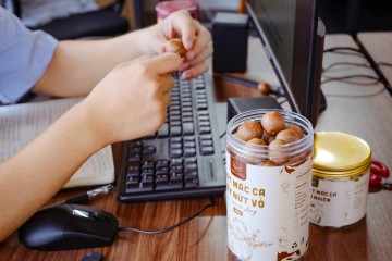 Ai Nên Ăn Hạt Mắc Ca Macaday? 7 Lợi Ích Vàng Cho Sức Khỏe Bạn Không Nên Bỏ Lỡ